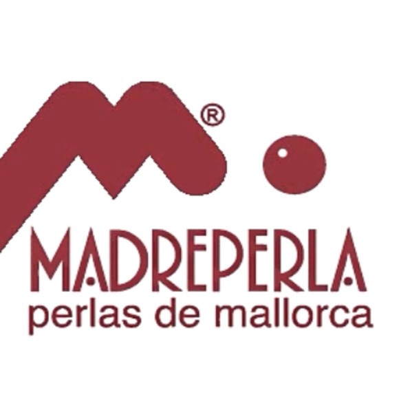 Madreperla Majorca Ringed Pearl Station Necklace - Picture 7 of 7
